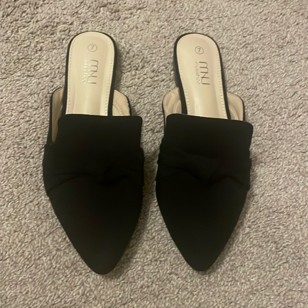 Musshoe Black Mules